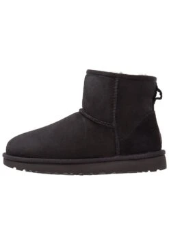 Ugg Classic Mini - Korte Laarzen - Black 13 Ugg Classic Mini - Korte Laarzen - Black -Caprice Winkel 0150a9cbf5e04ace9e0d0db2677121fc