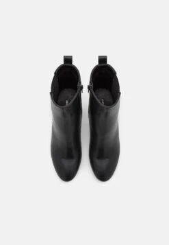 Anna Field Korte Laarzen - Black -Caprice Winkel 07d05a3c15d443089bcc870b875bddd8