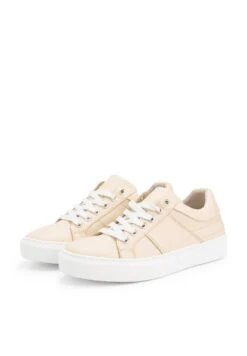 Sneakers Laag - Ecru -Caprice Winkel 29c292873c794e3d89cd68bbd11591bb