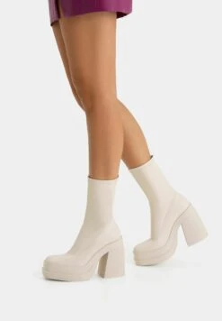 BERSHKA Fitted 11103160 - Enkellaarsjes Met Plateauzool - Off White