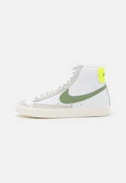 Nike Sportswear Blazer Mid - Sneakers Hoog - White/Oil Green/Sail/Summit White -Caprice Winkel 360984cbe5964c47aab622a62aabb7a6