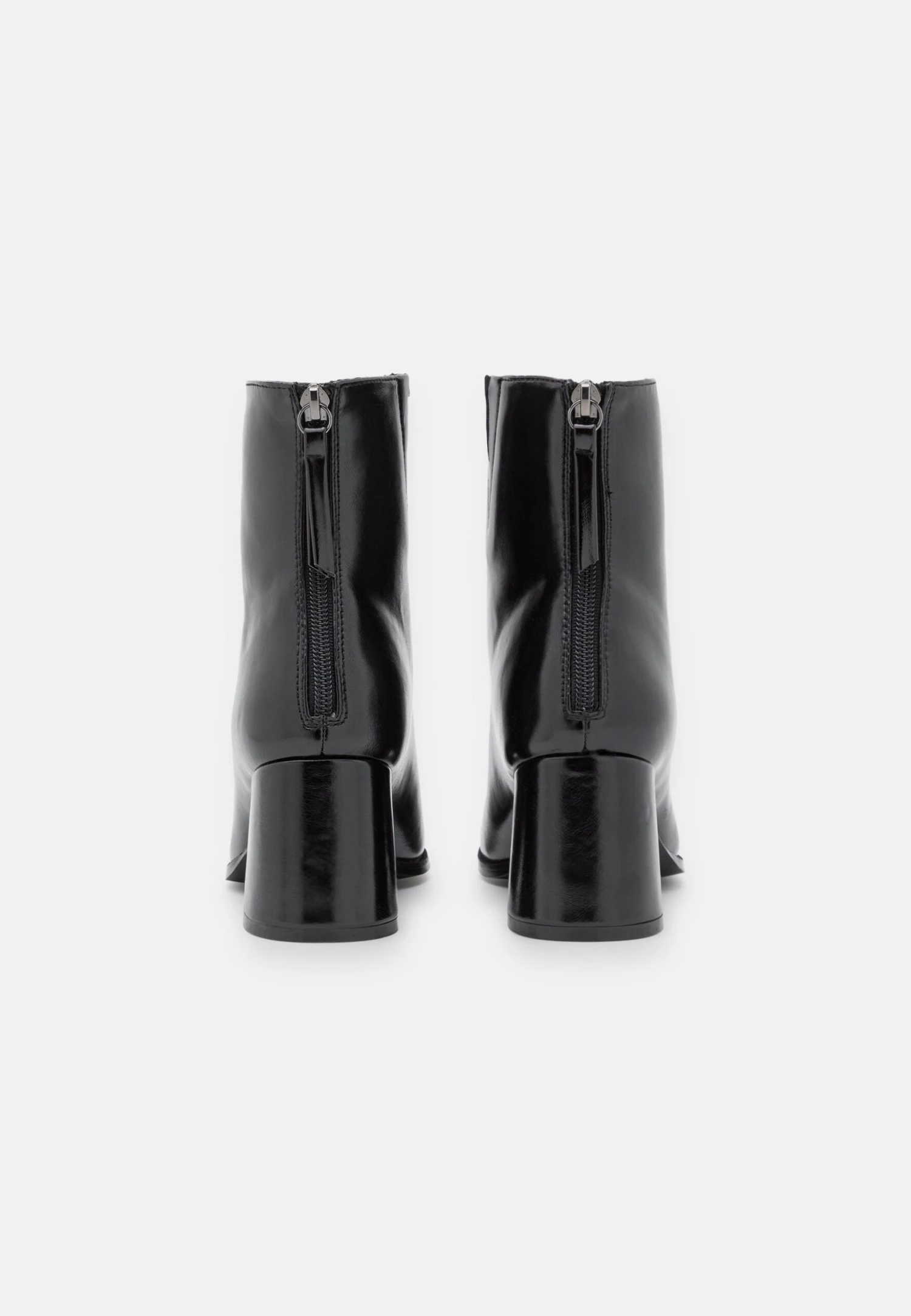 Vero Moda Vmnesya Boot - Korte Laarzen - Black 6 Vero Moda Vmnesya Boot - Korte Laarzen - Black - Afbeelding 4