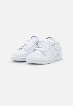 Nike Sportswear Dunk- Sneakers Laag - White -Caprice Winkel 4a2ce115d68e421d85f66f22e29f3813