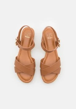 Dune London Linnie - Sandalen Met Plateauzool - Tan -Caprice Winkel 52a76e01166c4988b3d21f99c00a025c