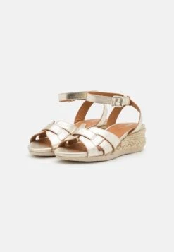 Geox Ischia Corda - Espadrilles - Light Gold -Caprice Winkel 5584f931e45d4d14b9174ab304d9feb0