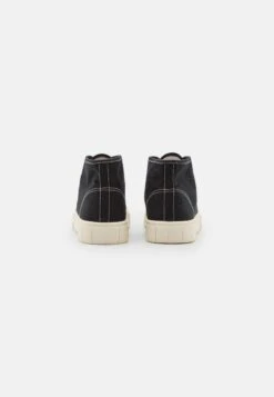 Peggy Mid Rise Plimsoll - Sneakers Hoog - Black -Caprice Winkel 6a6de178ab9542f3a5ff4aeaa646b6fa