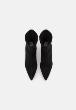 Dune London Odella - Korte Laarzen - Black 13 Dune London Odella - Korte Laarzen - Black -Caprice Winkel 7a132652b88f42178b7cd49c8515355c