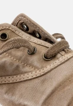 NATURAL WORLD Sneakers Laag - Beige -Caprice Winkel 7d5c4fb32e1c4eedab97044650a6b67e