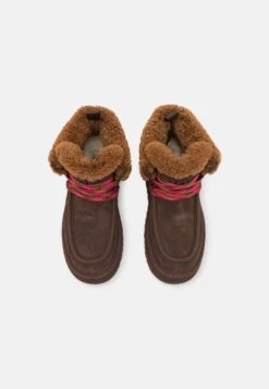 Ugg Funkarra Cabin Cuff - Enkellaarsjes Met Plateauzool - Burnt Cedar -Caprice Winkel 9b78fae4810e4376af3715d16d289a74
