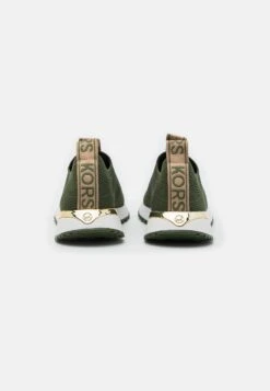 MICHAEL Michael Kors Bodie Slip On - Sneakers Laag - Amazon Green 12 MICHAEL Michael Kors Bodie Slip On - Sneakers Laag - Amazon Green -Caprice Winkel a1d76134fb9f4e32b614749794bfd40a