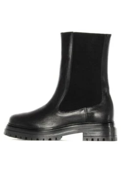 Emilia - Korte Laarzen - Black