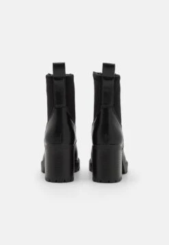 ONLY Shoes Onlbarbara - Enkellaarsjes Met Plateauzool - Black -Caprice Winkel b734e7d80b7a498aafddaf6f95870011