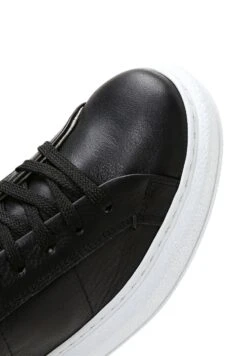 Sneakers Laag - Black -Caprice Winkel c5997bf4f5fb48a7b5f50728e082f4ef