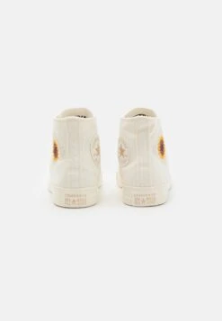 Converse Chuck Taylor All Star - Sneakers Hoog - Egret/Light Gold 11 Converse Chuck Taylor All Star - Sneakers Hoog - Egret/Light Gold -Caprice Winkel c85ea46cd84b42ca90836606c528e4b0