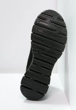 Skechers Synergy-Winter Nights - Sneakers Hoog - Black -Caprice Winkel e10aa90edad046bbad9fb9ee1df80d1c