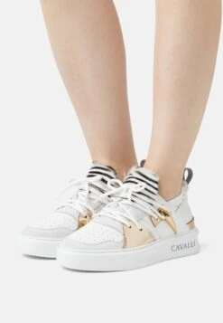Roberto Cavalli Mondial Logo - Sneakers Laag - White/ Gold/ Black