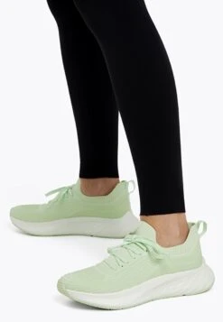 Oysho U-Move - Sneakers Laag - Green